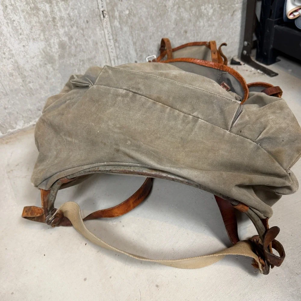 Vintage 50s Military Canvas Rucksack Leather Trim Backpack Olive Drab Norway